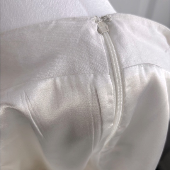 Forever 21 White Linen Shorts - Picture 6 of 8